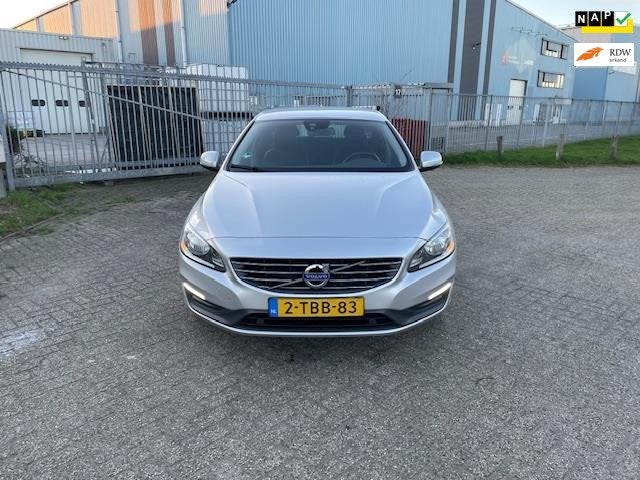 Volvo V60 1.6 D2 Momentum (NWE APK!), Auto's, Volvo, Bedrijf, Te koop, V60, ABS, Airbags, Airconditioning, Automatische klimaatregeling