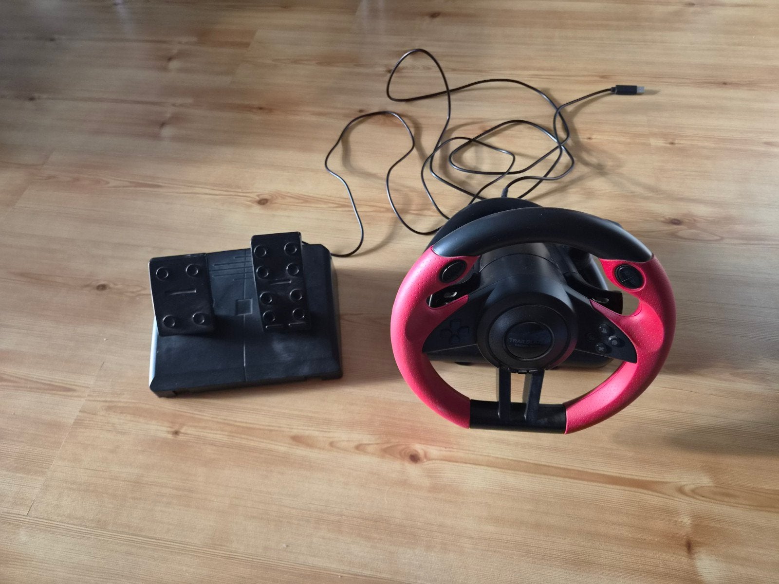 Thrustmaster T80 Ferrari 488 GTB Edition racestuur, pedale, Thrustmaster, Ophalen, Zo goed als nieuw, Racestuur