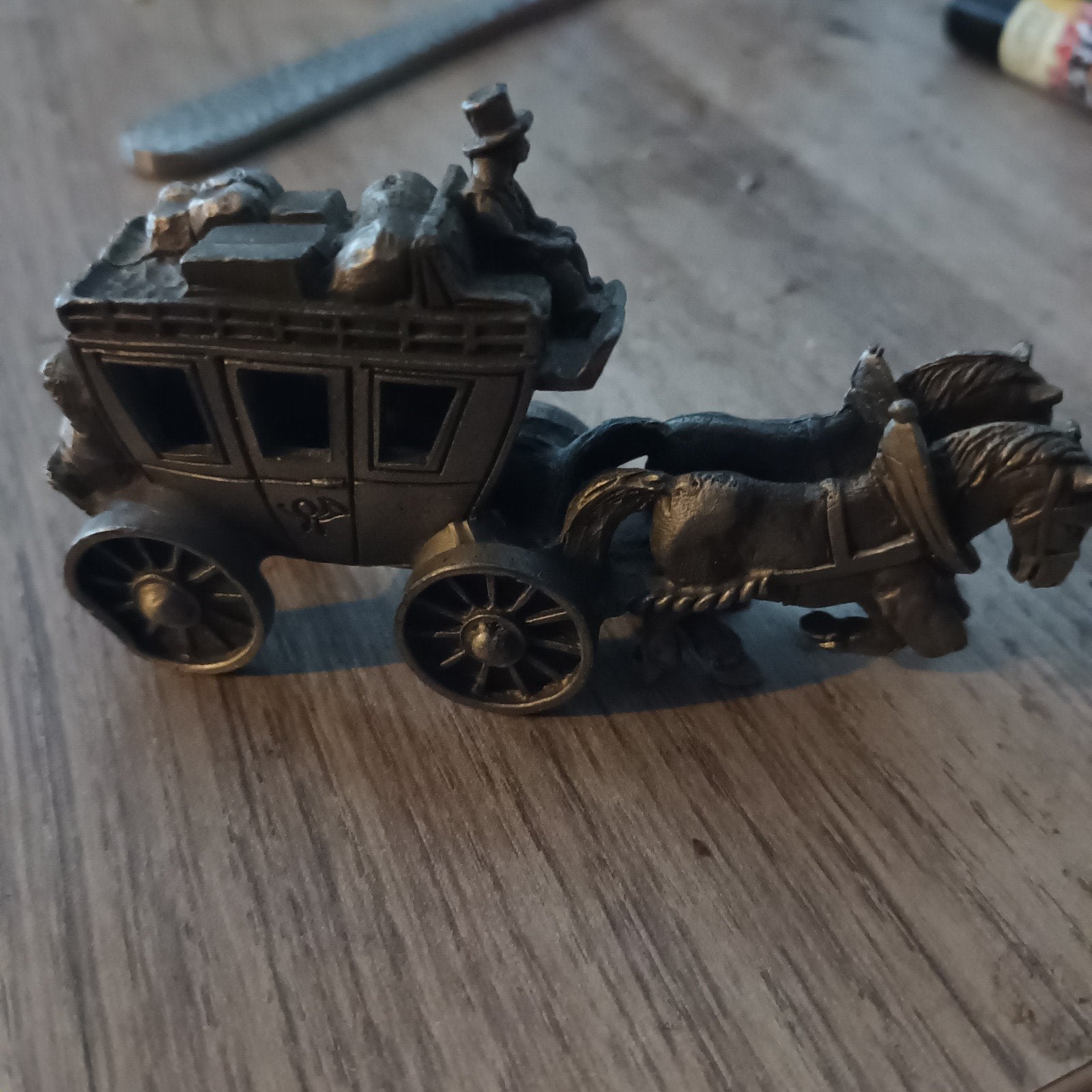 tinnen koetsje met paardjes, Ophalen of Verzenden, Zo goed als nieuw
