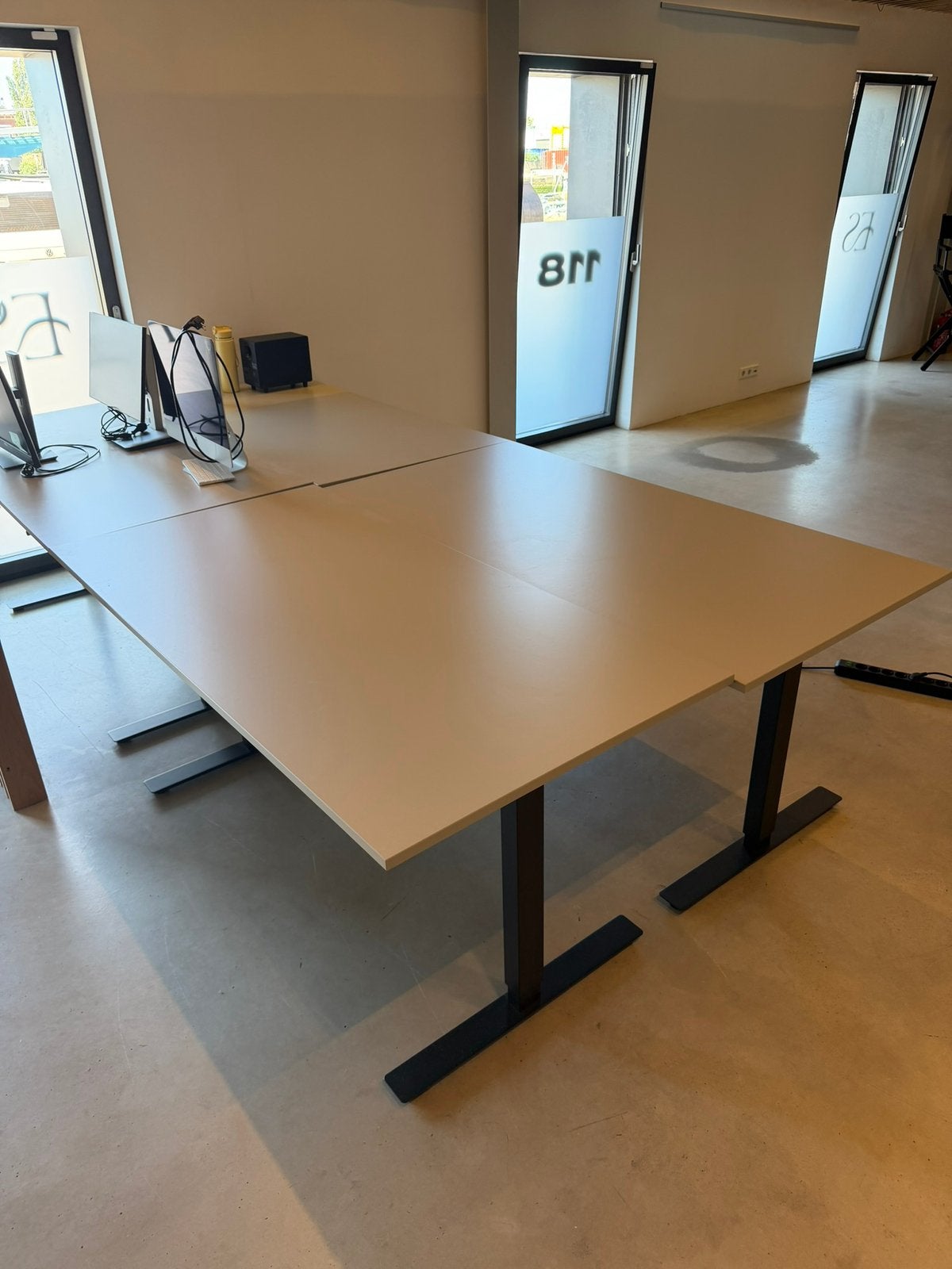 Ikea - sta zit bureau - handmatig - beige/zwart, Ophalen, Bureau