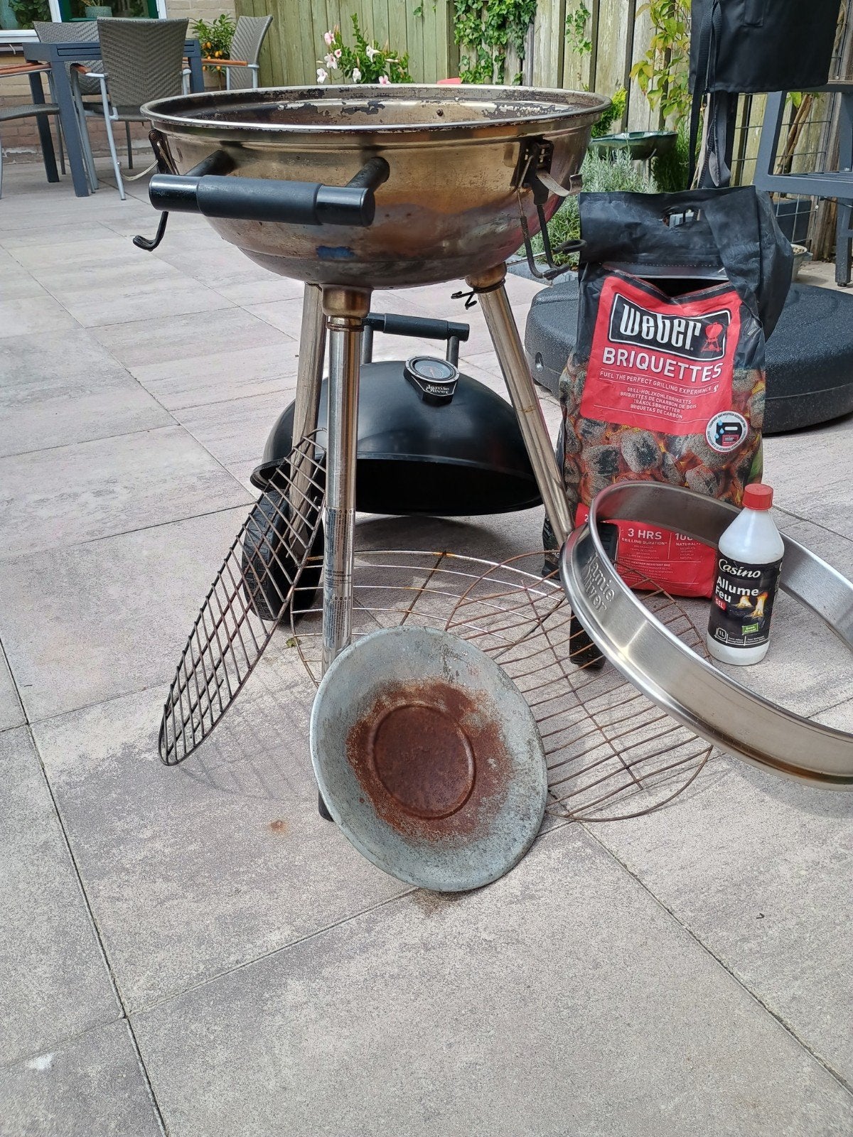Jamie Oliver houtskool BBQ 44 cm, Tuin en Terras, Houtskoolbarbecues, Ophalen, Gebruikt, Jamie Oliver