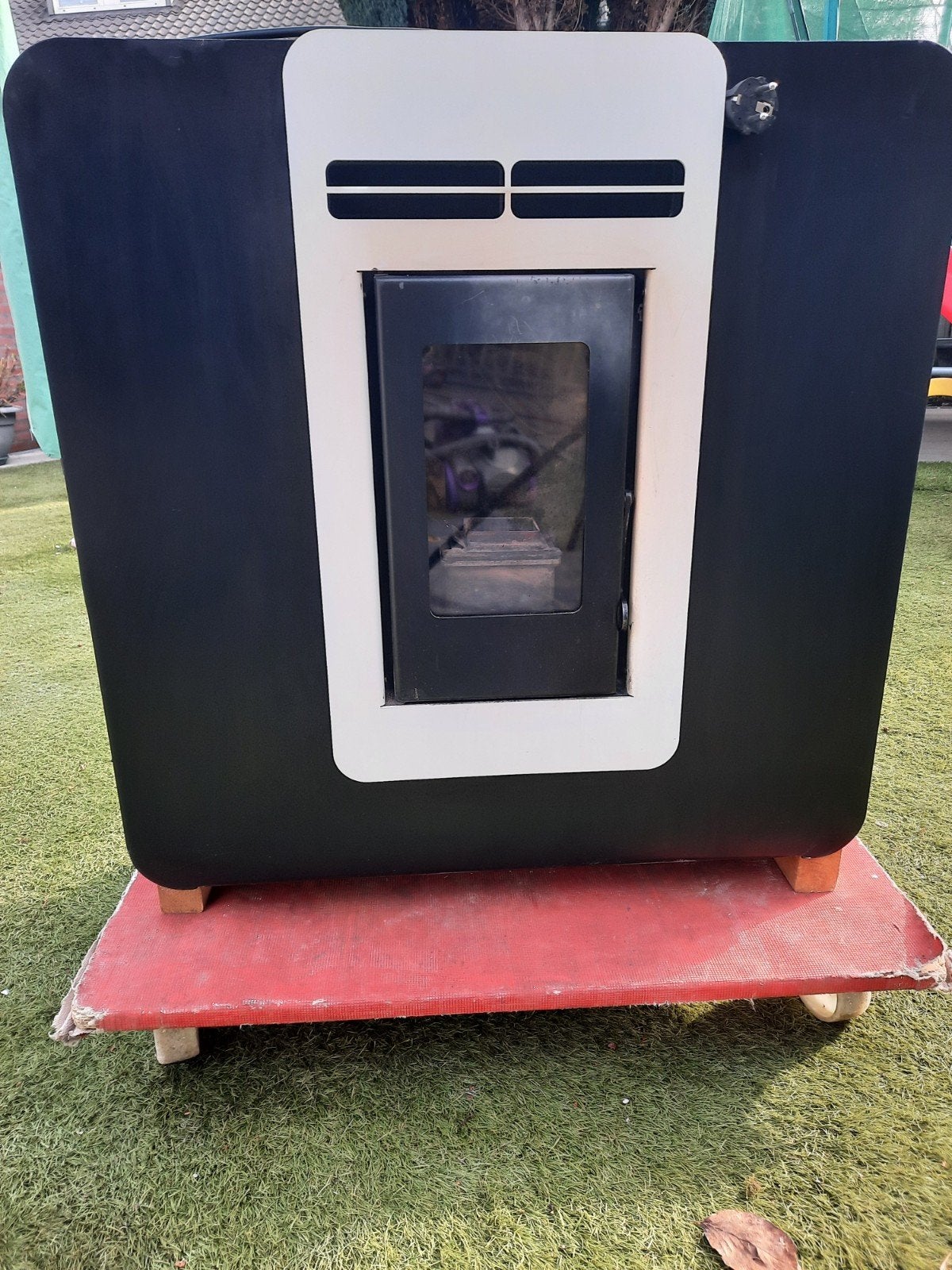 pelletkachel Luna 5 Kw, Huis en Inrichting, Ophalen, Gebruikt, Overige brandstoffen, Hangend