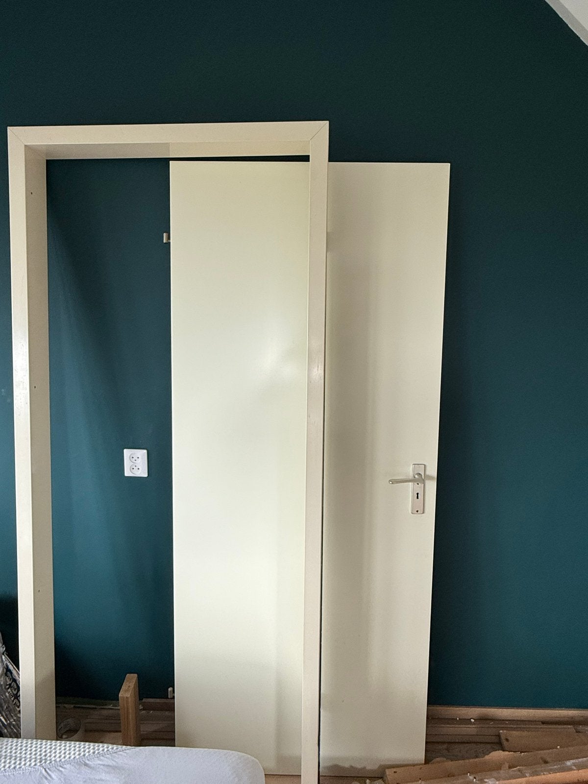 Gratis Binnendeur met kozijn - in prima staat, Ophalen, 80 tot 100 cm, Binnendeur, Zo goed als nieuw