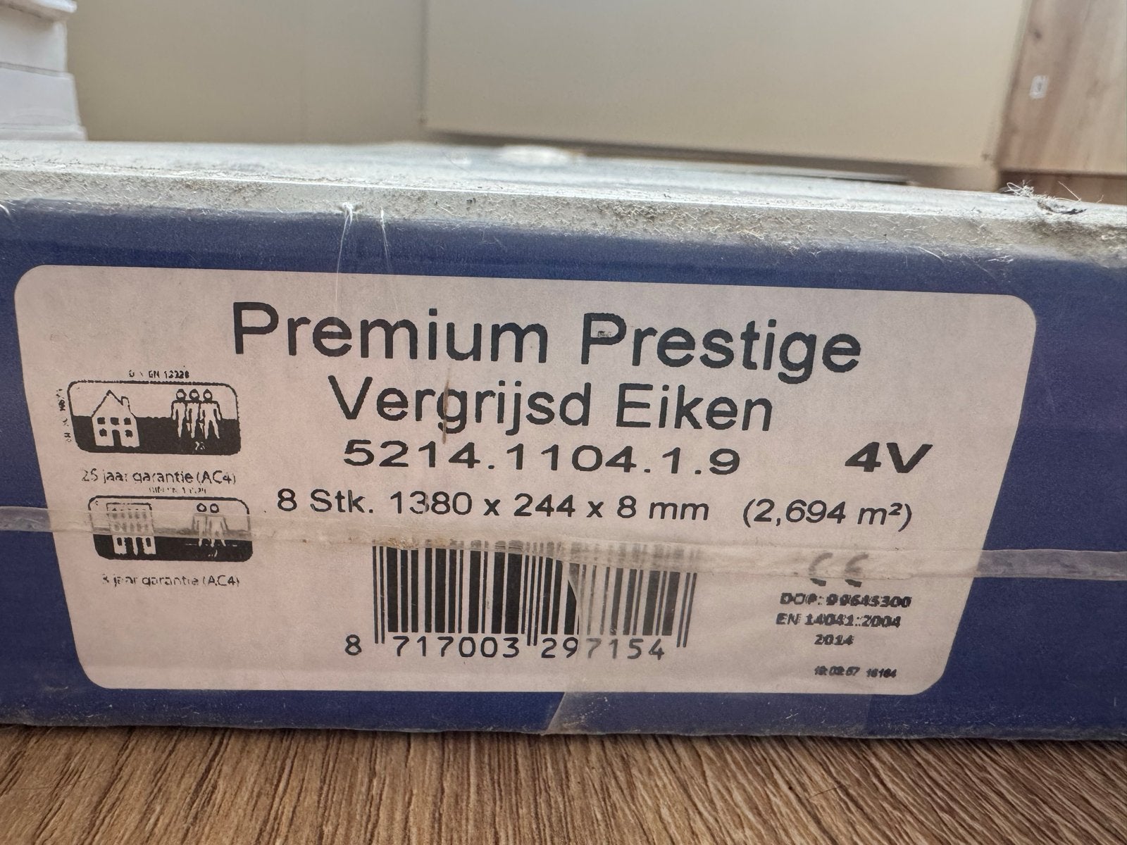 1,5 pak Premium Prestige Vergrijsd Eiken laminaat, Huis en Inrichting, Stoffering | Vloerbedekking, Ophalen, Nieuw, Laminaat