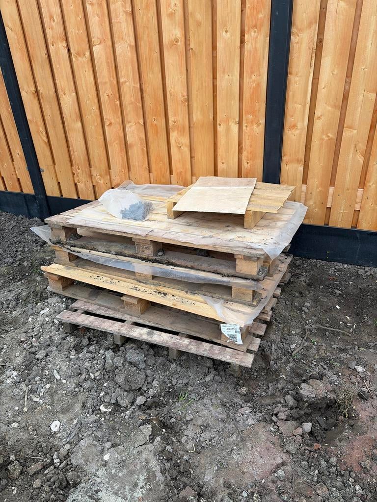 Pallets vandaag gratis ophalen, Ophalen, Gebruikt