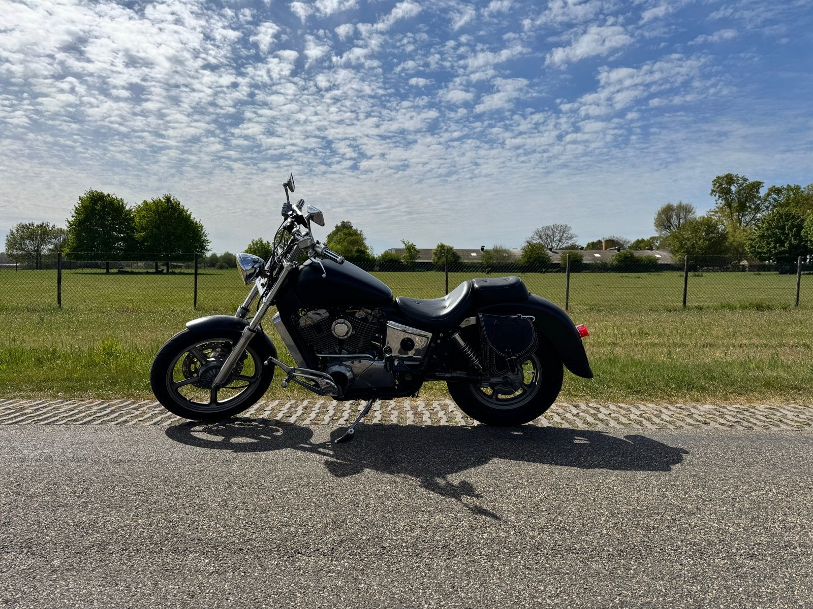 Honda Shadow VT1100 C uit 1987, Cardan-aandrijving, 2 cilinders, Chopper, Gebruikt