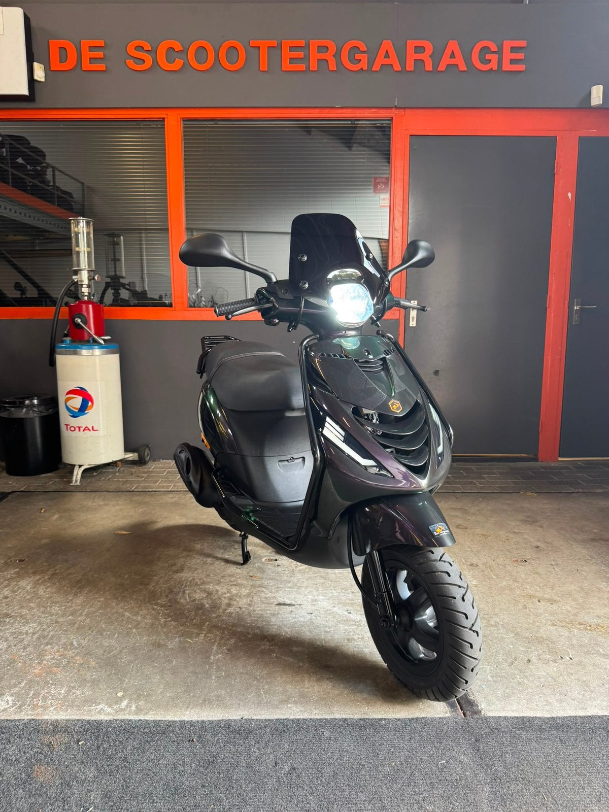 Piaggio Zip brom 45km e3 SP 2017 FULL Cameleon, Fietsen en Brommers, Scooters | Piaggio, Gebruikt, Piaggio, Piaggio, Maximaal 45 km/u