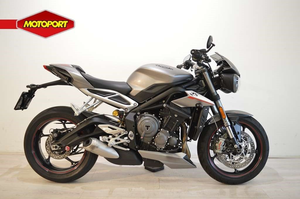 Triumph STREET TRIPLE 765 RS (bj 2018), Triumph Motocycles, Triumph.Benelux@triumph.co.uk, De Droogmakerij 40A
1851 LX   Heiloo, NL