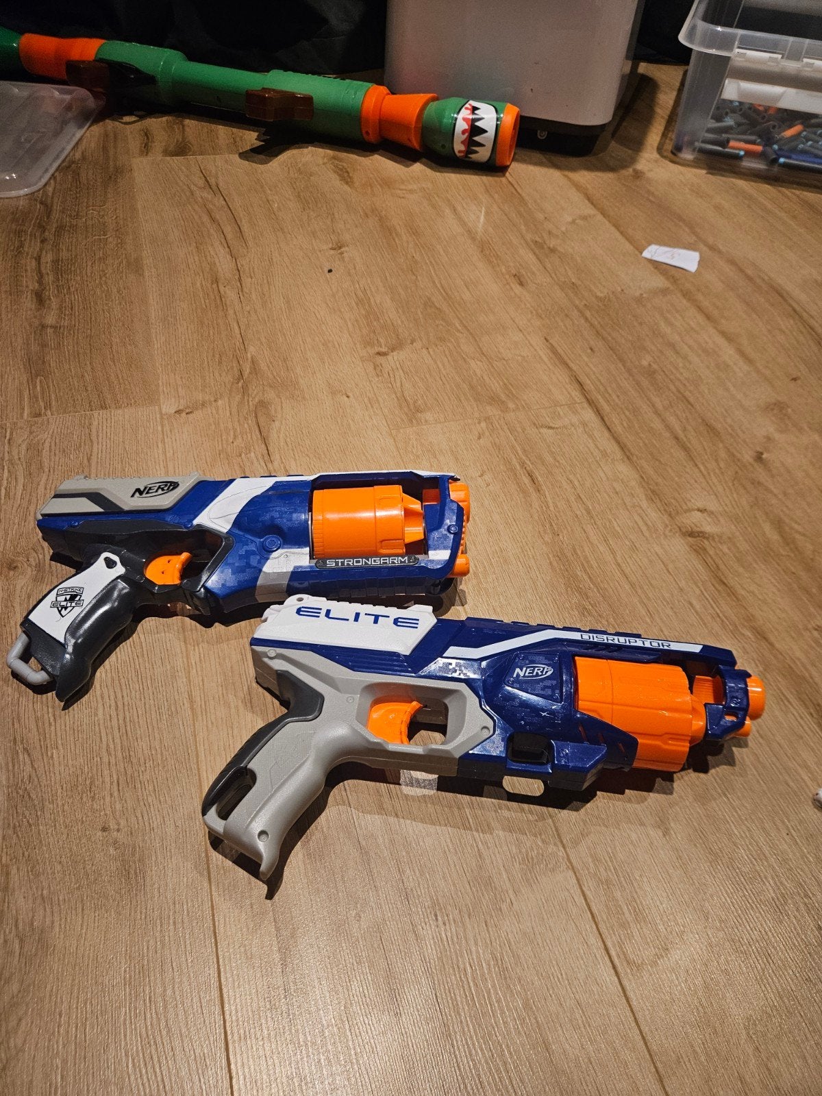 Nerf Elite Disruptor en Strongarm Blasters Set, Ophalen, Gebruikt, Jongen of Meisje