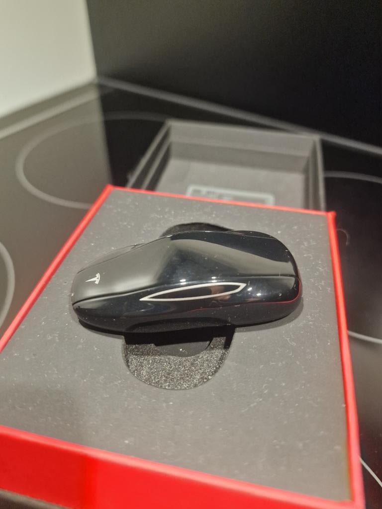 Tesla Key Fob Sleutel Afstandsbediening, Ophalen of Verzenden, Gebruikt