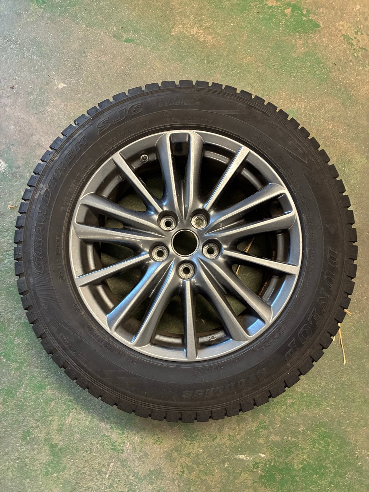 Winterbanden met originele Mazda velgen 17 inch, Auto-onderdelen, Banden en Velgen, Ophalen, Gebruikt, Banden en Velgen, 17 inch