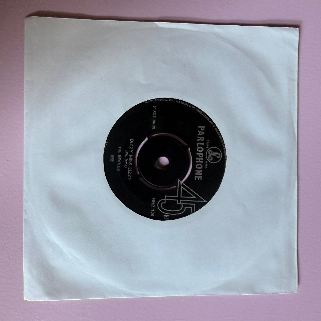 The Beatles - Dizzy Miss Lizzy / Yesterday | 7" single 1965, Cd's en Dvd's, Gebruikt, 7 inch, Ophalen of Verzenden, Pop
