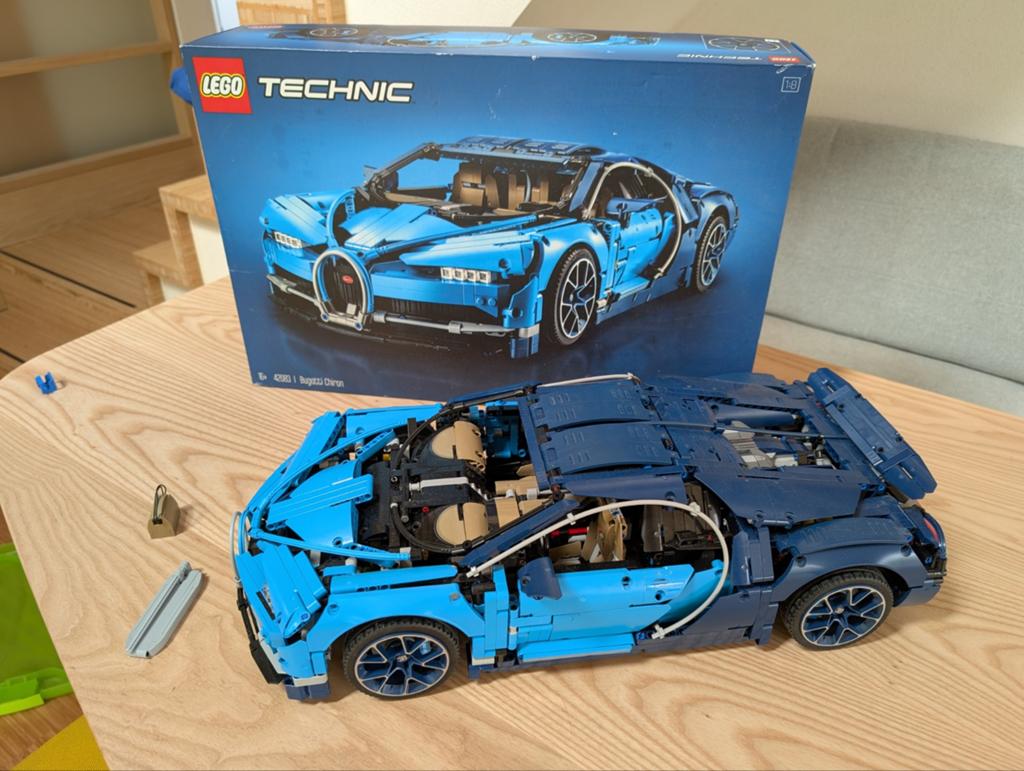 Lego Technic Bugatti Chiron 42083, Ophalen of Verzenden, Gebruikt