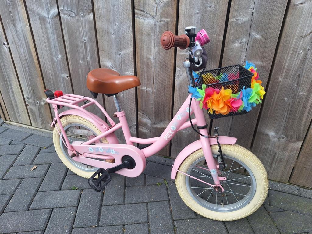 Roze kinderfiets Puky met mandje 14 inch, Fietsen en Brommers, Fietsen | Kinderfietsjes, Ophalen of Verzenden, Gebruikt, Minder dan 16 inch