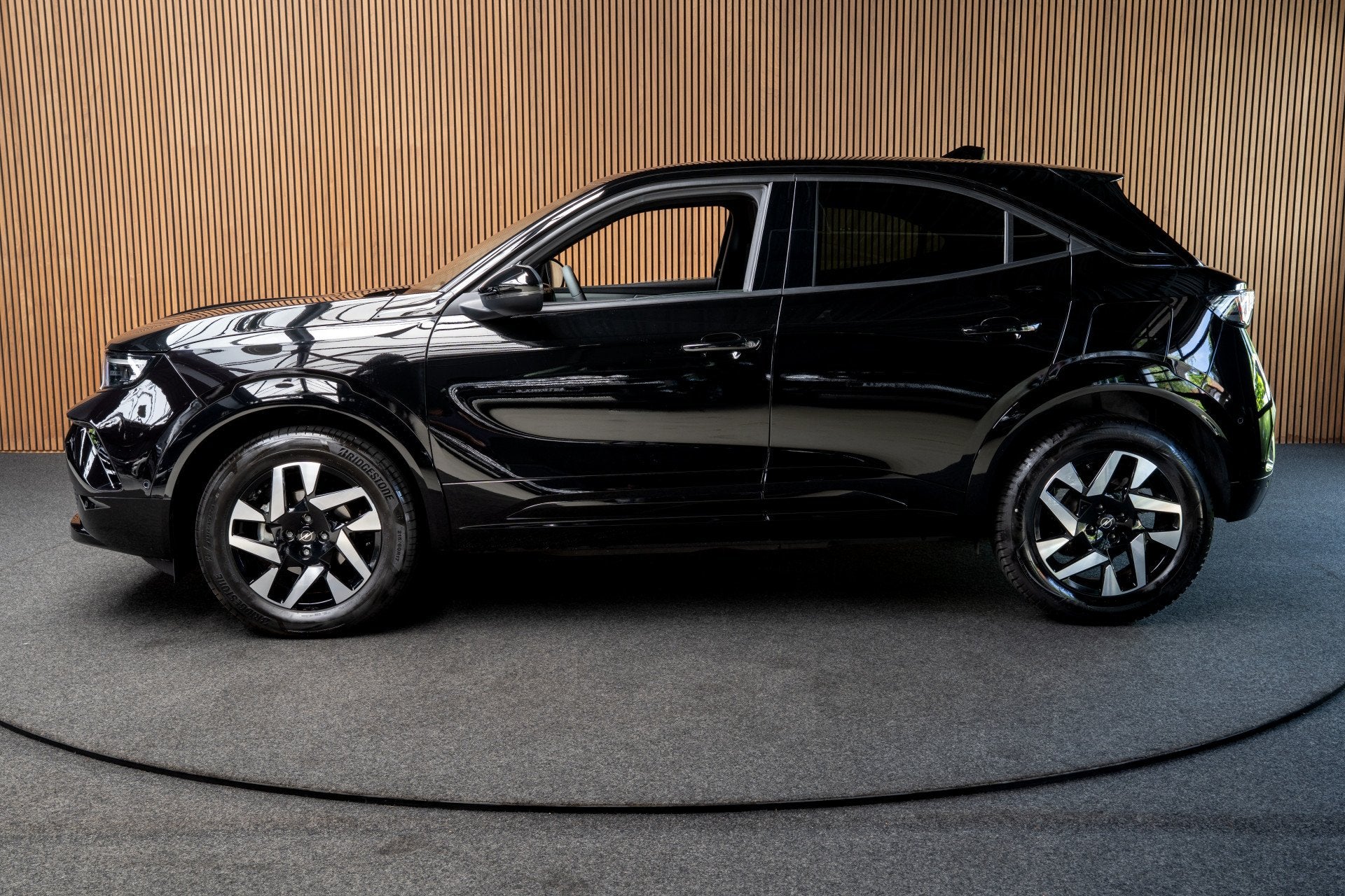Opel Mokka 1.2 T GS Leer Navi Camera Stuur- & Stoelverwarm., 1195 kg, Gebruikt, Zwart, 1199 cc