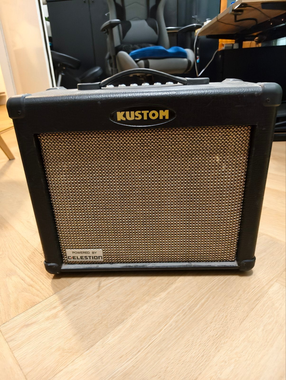 Kustom Dual 30RC Gitaarversterker met Celestion Speaker, Ophalen of Verzenden, Gebruikt, Gitaar, Minder dan 50 watt