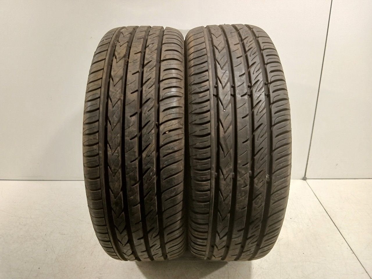 Bandenset 2 stuks Zomer 185 55 R15, Onderdelen@venauto.nl, Van der Ven Autorecycling B.V., Gebruikt, 15 inch