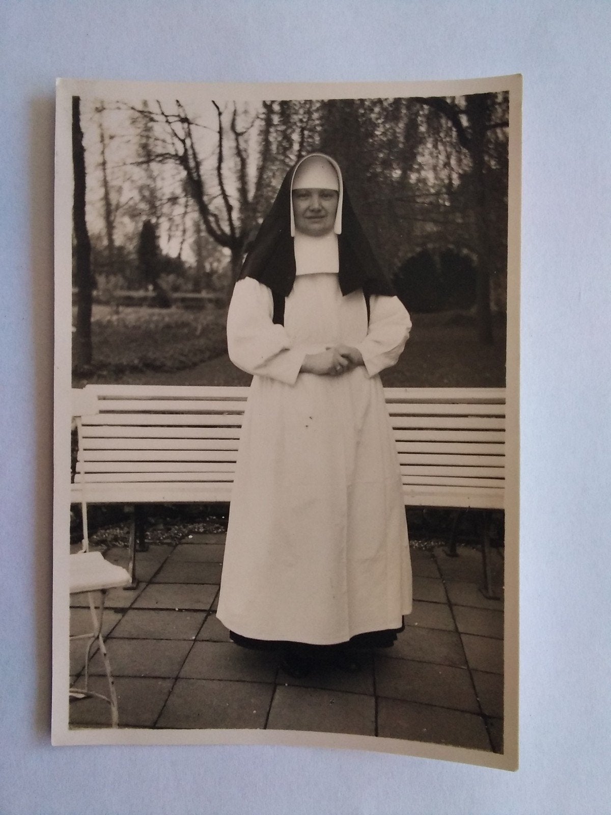 Zuster / non jaren '30, Ophalen of Verzenden, Voor 1940, Gebruikt