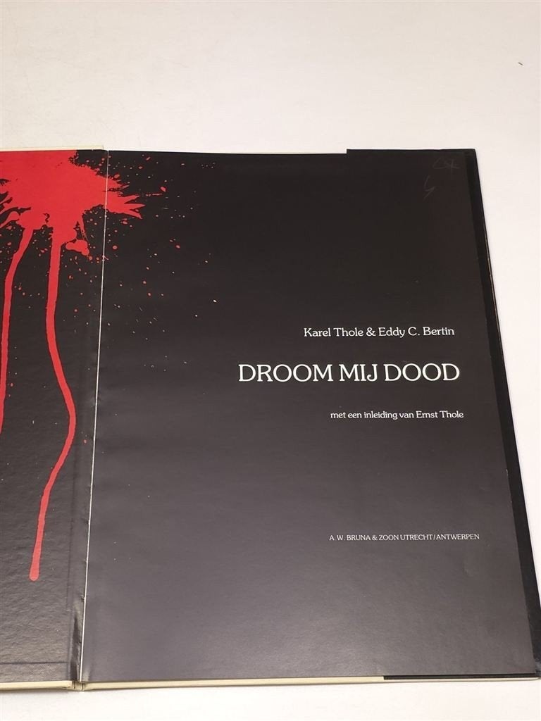 Droom mij Dood — Karel Thole, Surrealistische Horror Kunst, Boeken, Ophalen of Verzenden, Zo goed als nieuw