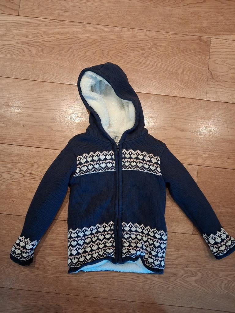 Dirkje vest met capuchon en teddy voering - Maat 110, Meisje, Nieuw, Ophalen of Verzenden, Trui of Vest