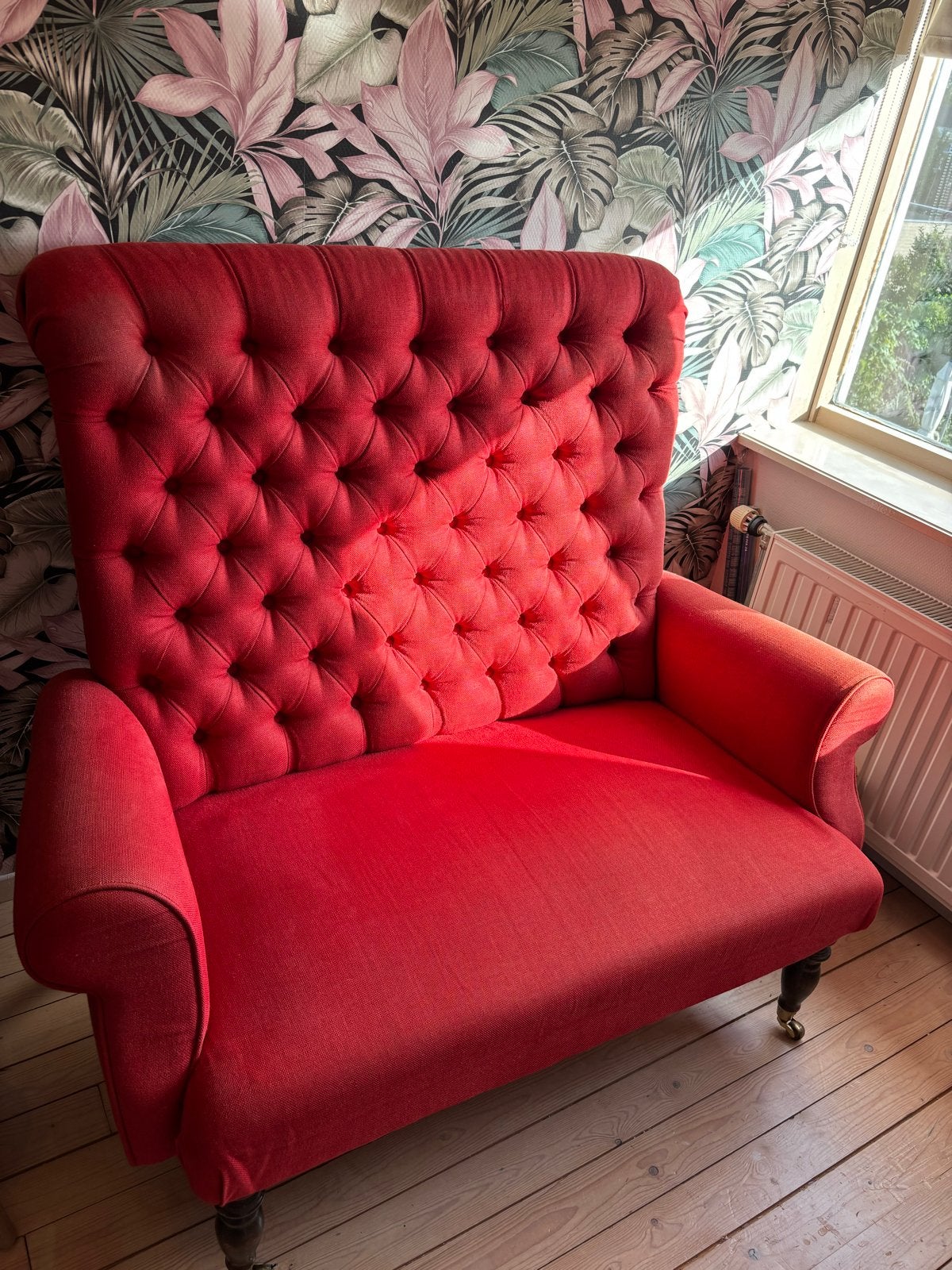 Stijlvolle Rode Fylds Bank met Chesterfield-details, Ophalen of Verzenden