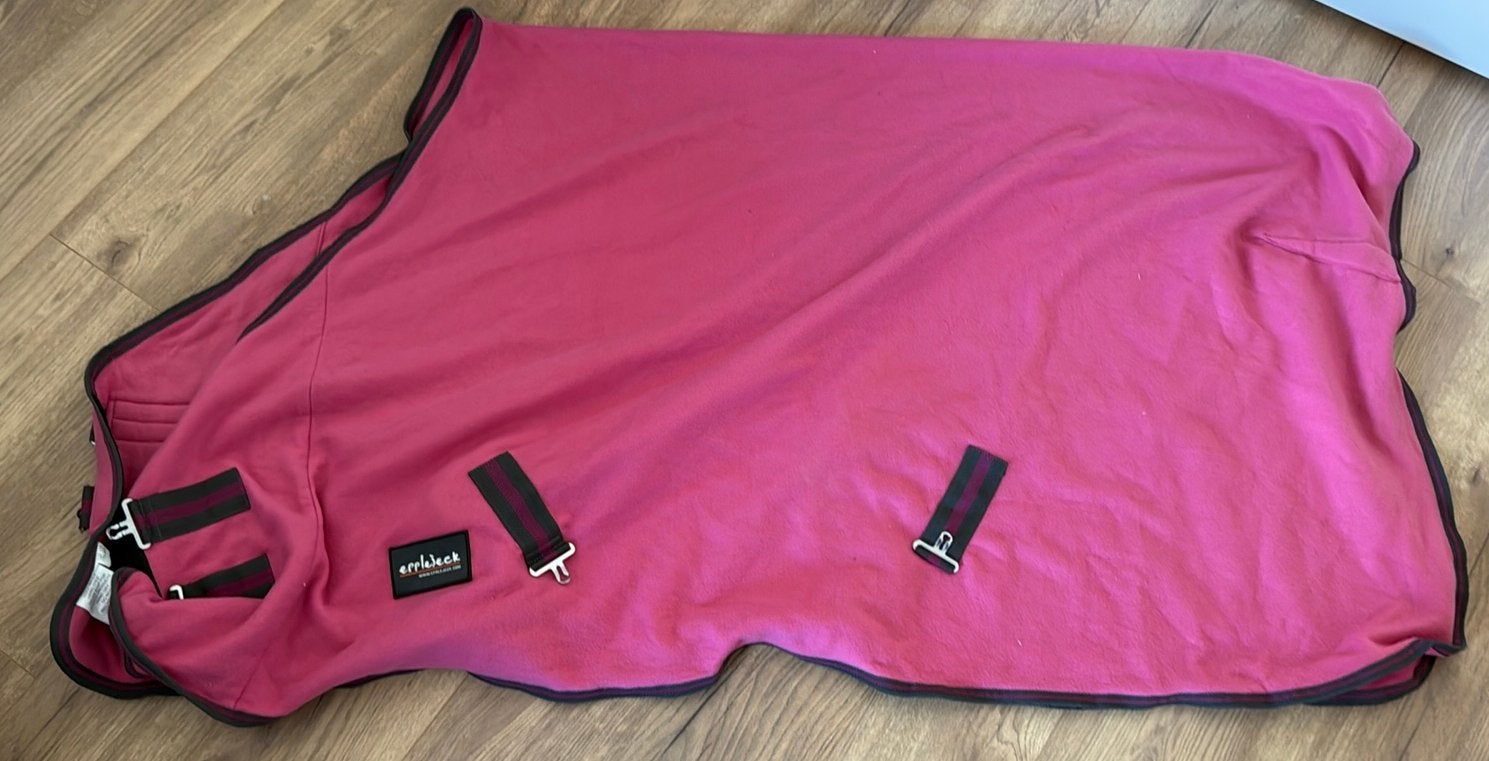 Roze fleece zweetdeken 175, Dieren en Toebehoren, Ophalen of Verzenden, Zo goed als nieuw