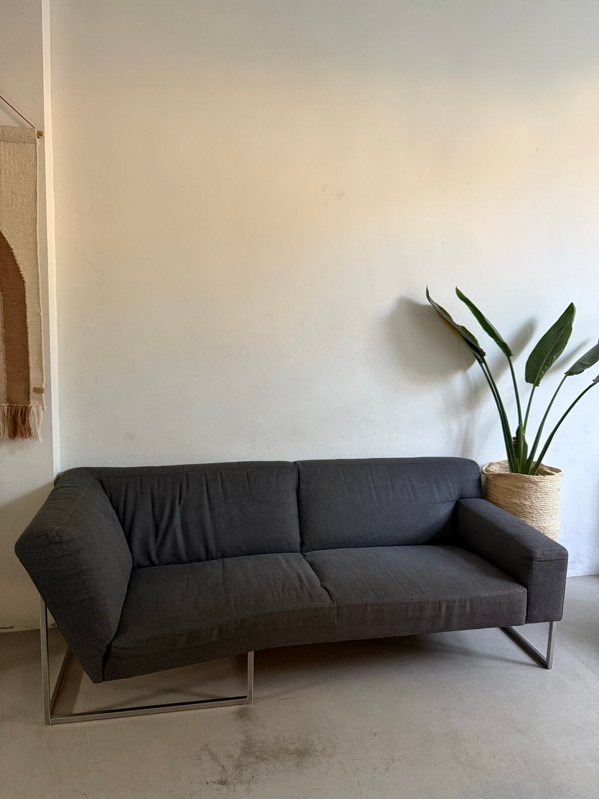 2 Leolux Entrada 2-zits design banken, Huis en Inrichting, Banken | Bankstellen, Gebruikt, Tweepersoons, 75 tot 100 cm, Ophalen of Verzenden