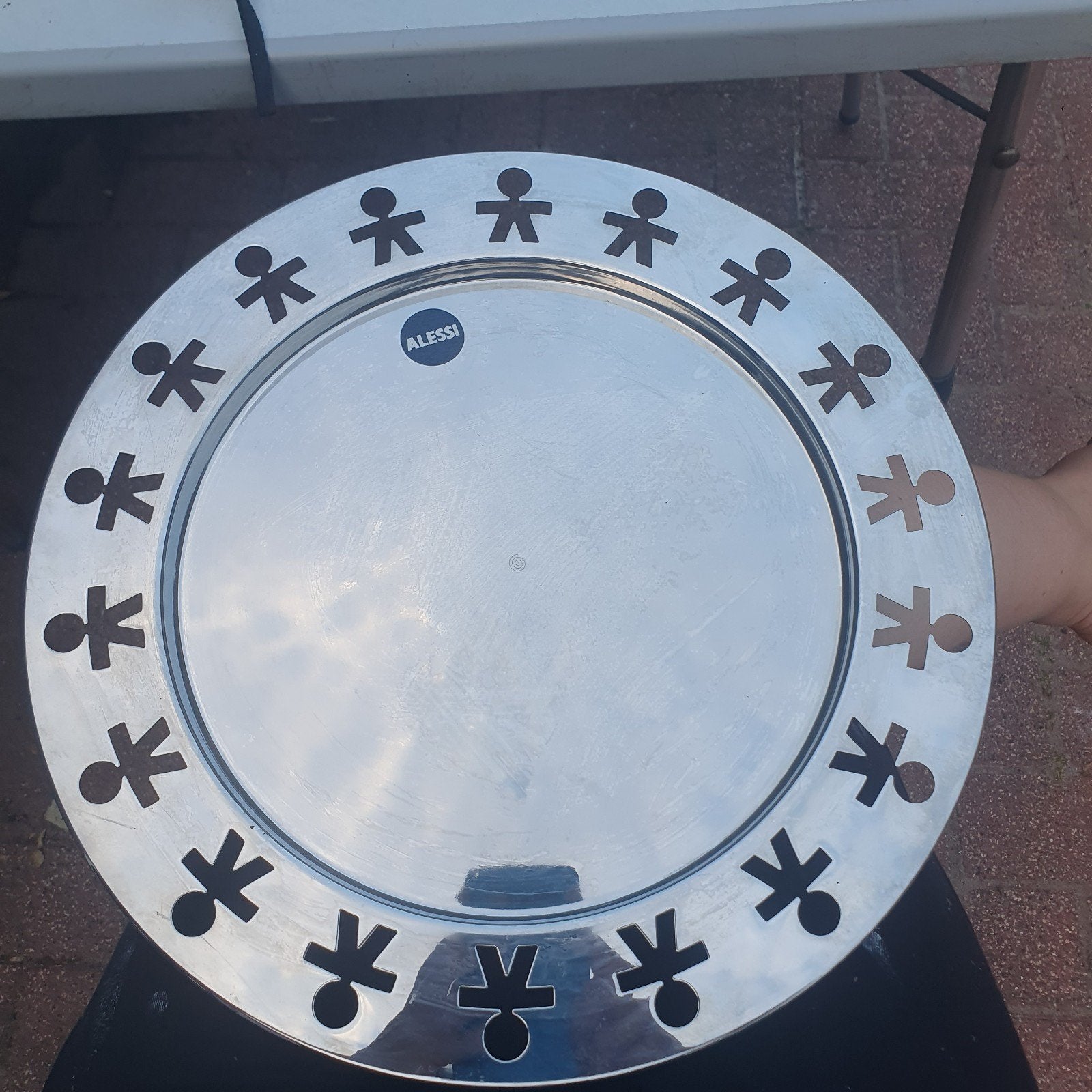 Alessi Girotondo dienblad /schaal, Ø 40 cm  rvs, Ophalen of Verzenden, Gebruikt, Rond, Overige materialen