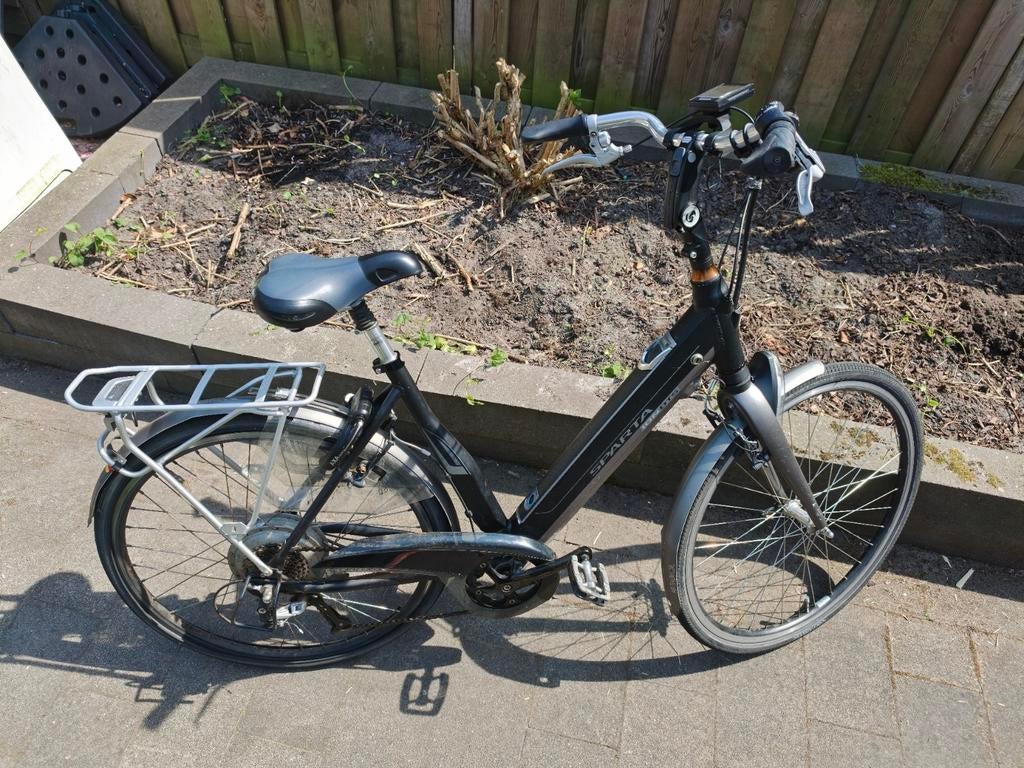 Sparta elektrische fiets - opknapper (accu defect), Fietsen en Brommers, Elektrische fietsen, Ophalen of Verzenden, Gebruikt, Minder dan 30 km per accu
