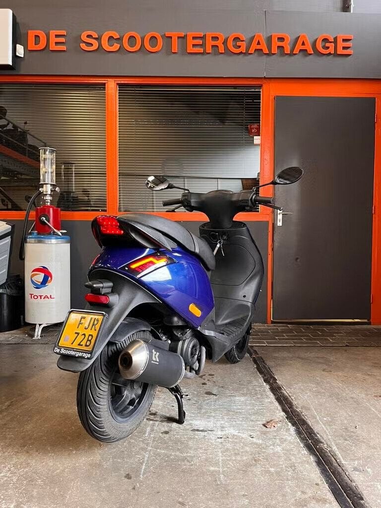 Piaggio Zip brom 45km 2024, Fietsen en Brommers, Ophalen, Piaggio, Piaggio, Maximaal 45 km/u