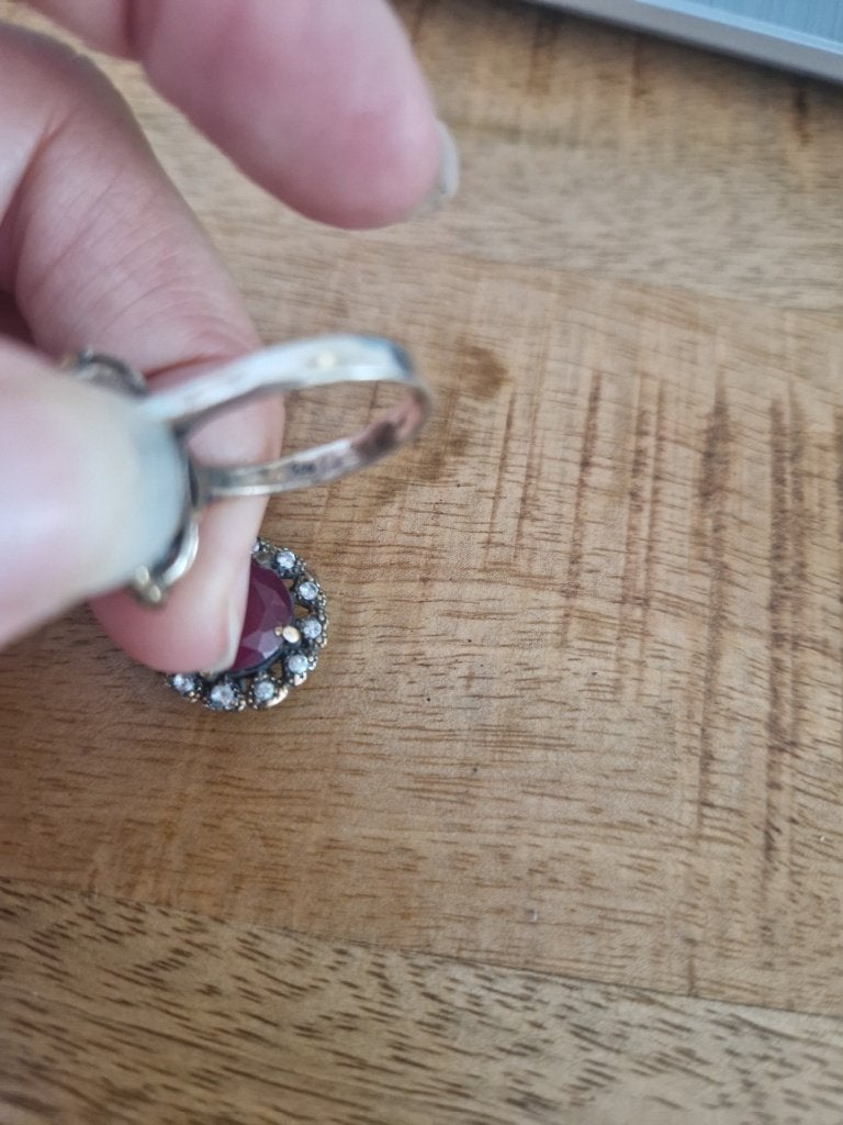 Antieke zilveren ring+hanger met robijn. Mt 17,5., Ophalen of Verzenden, Zilver, Ring, Met edelsteen