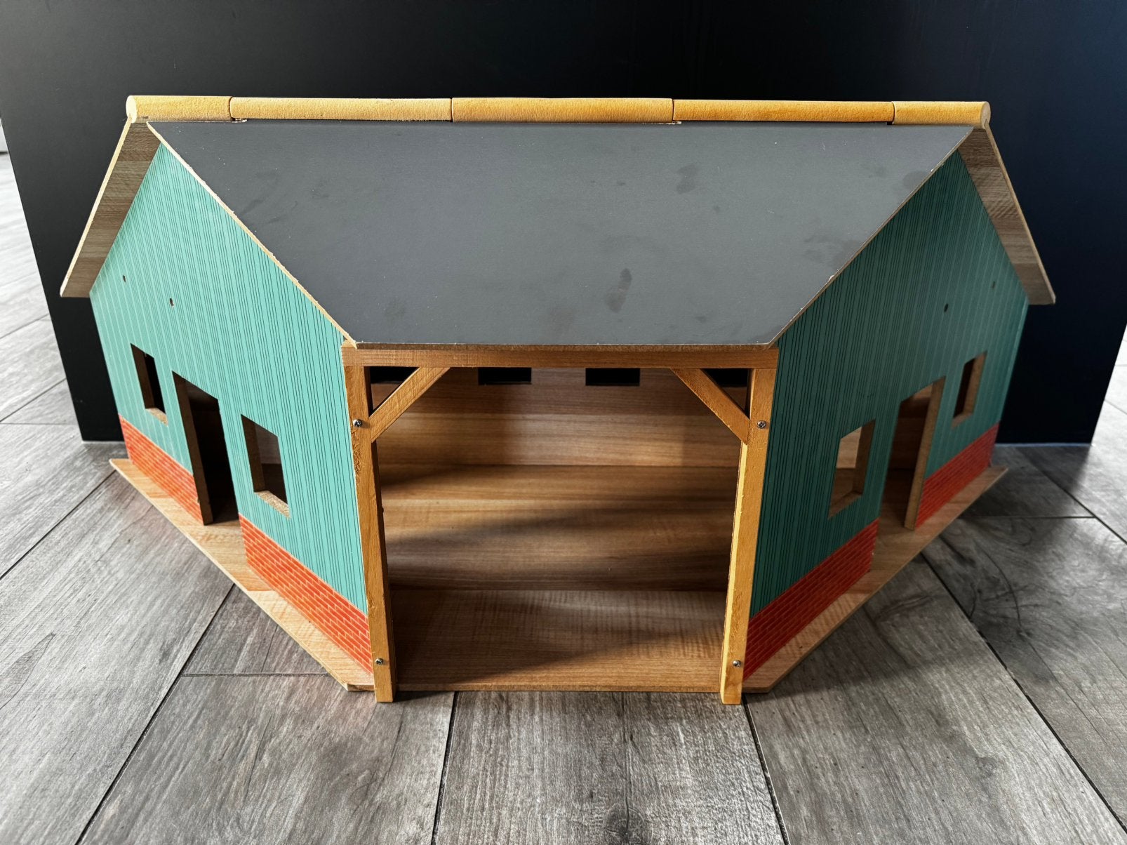 Kids globe Landbouw loods, Ophalen, Gebruikt, Hout