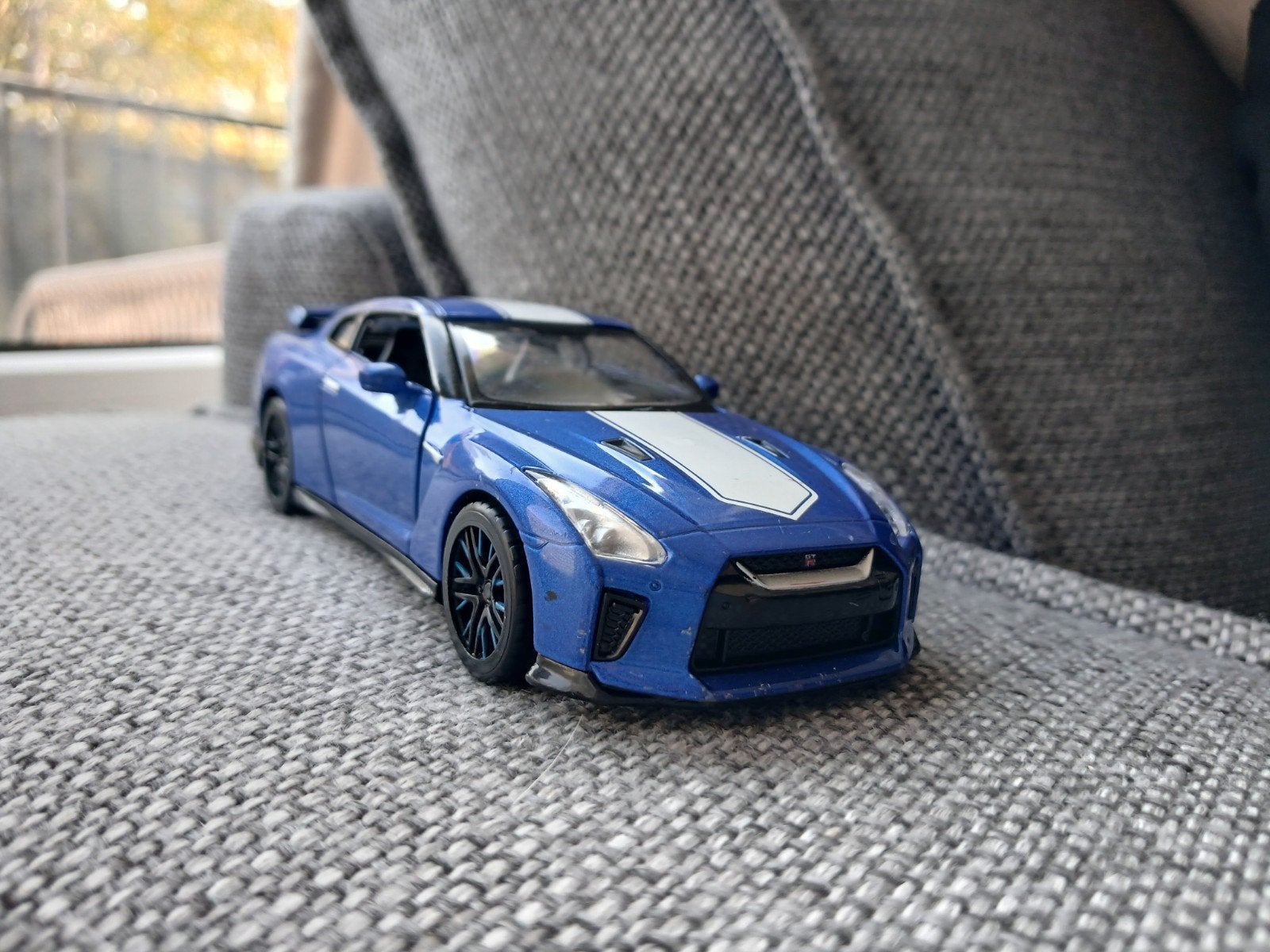 MSZ Nissan GTR R35 Schaalmodel 1:32 - Blauw, Ophalen of Verzenden, Gebruikt, Auto, Overige merken