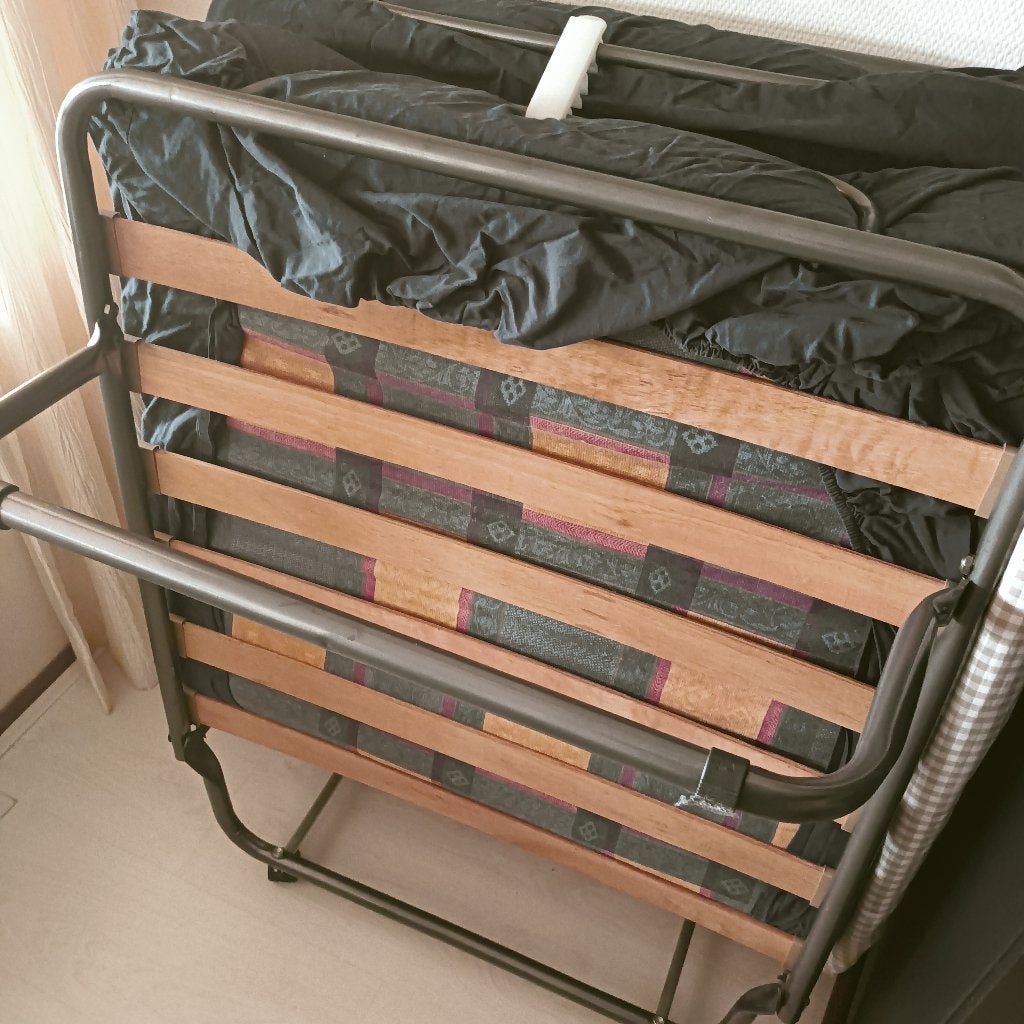 Uitklapbed, Huis en Inrichting, Ophalen, 90 cm, Eenpersoons, Zo goed als nieuw