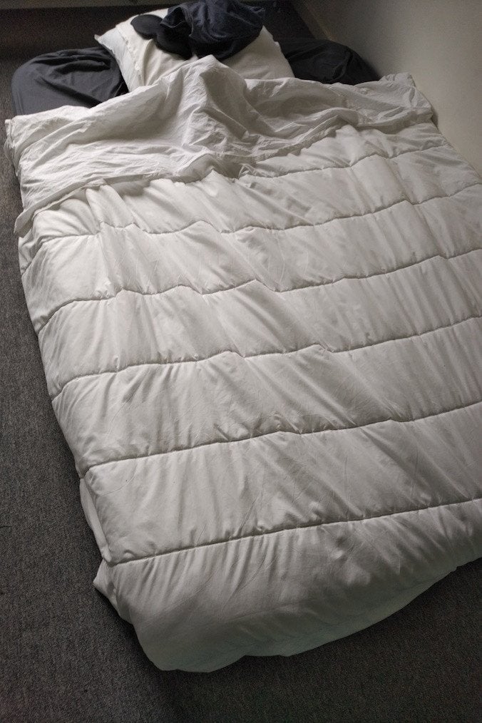 Ikea matras dekbed kussens lakens (4 maanden oud, bonnetjes), Gebruikt, Twijfelaar, Matras, 200 cm