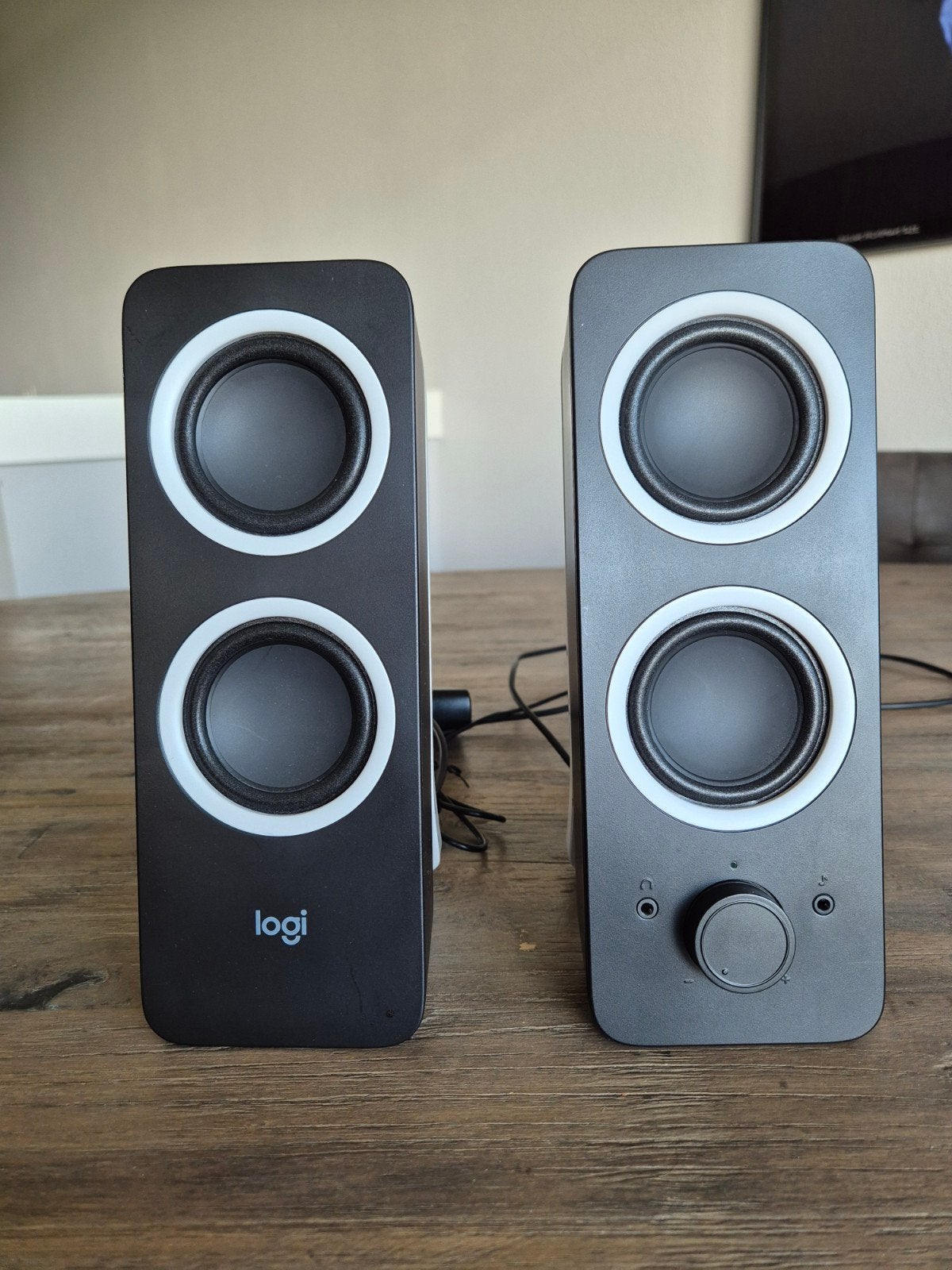 Logitech Z200 Stereo Speakers - Zwart, Stereo speakers, Logitech, Ophalen of Verzenden, Zo goed als nieuw