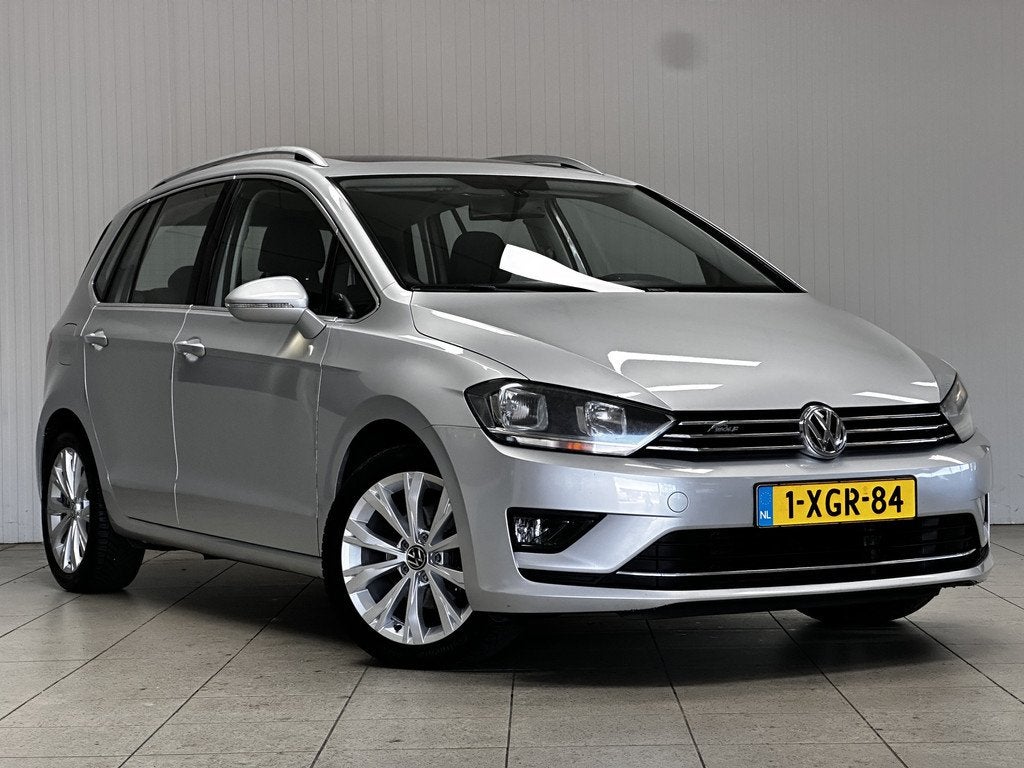 Volkswagen Golf Sportsvan 1.2 TSI Highline/ D-Riem verv: 165, Gebruikt, 4 cilinders, Alcantara, Bedrijf