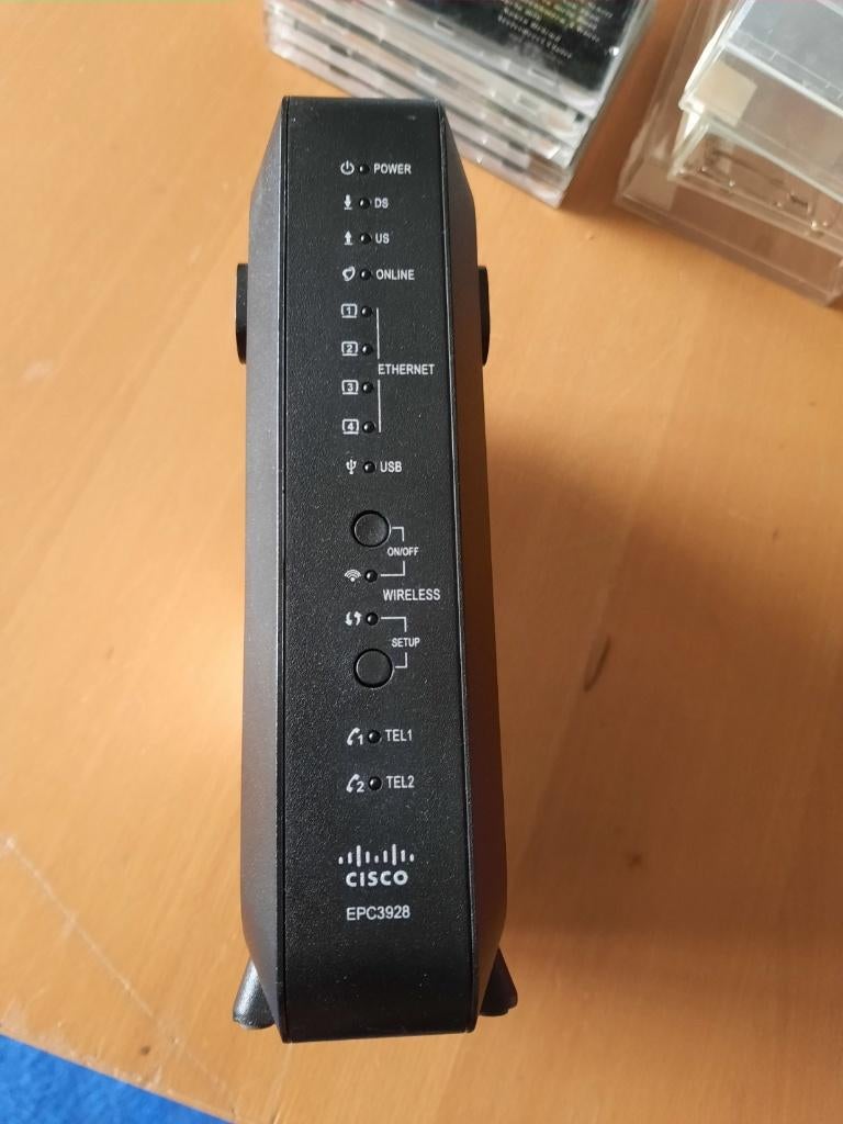 Ziggo modem, Computers en Software, Ophalen of Verzenden, Zo goed als nieuw