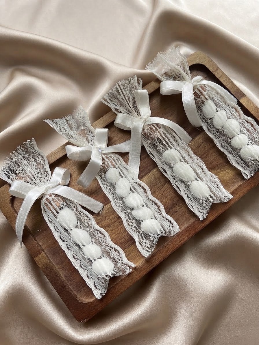 Luxe bruiloft & Henna uitdeel cadeautjes ️, Ophalen of Verzenden, Zo goed als nieuw, Feestartikel, Geboorte of Huwelijk
