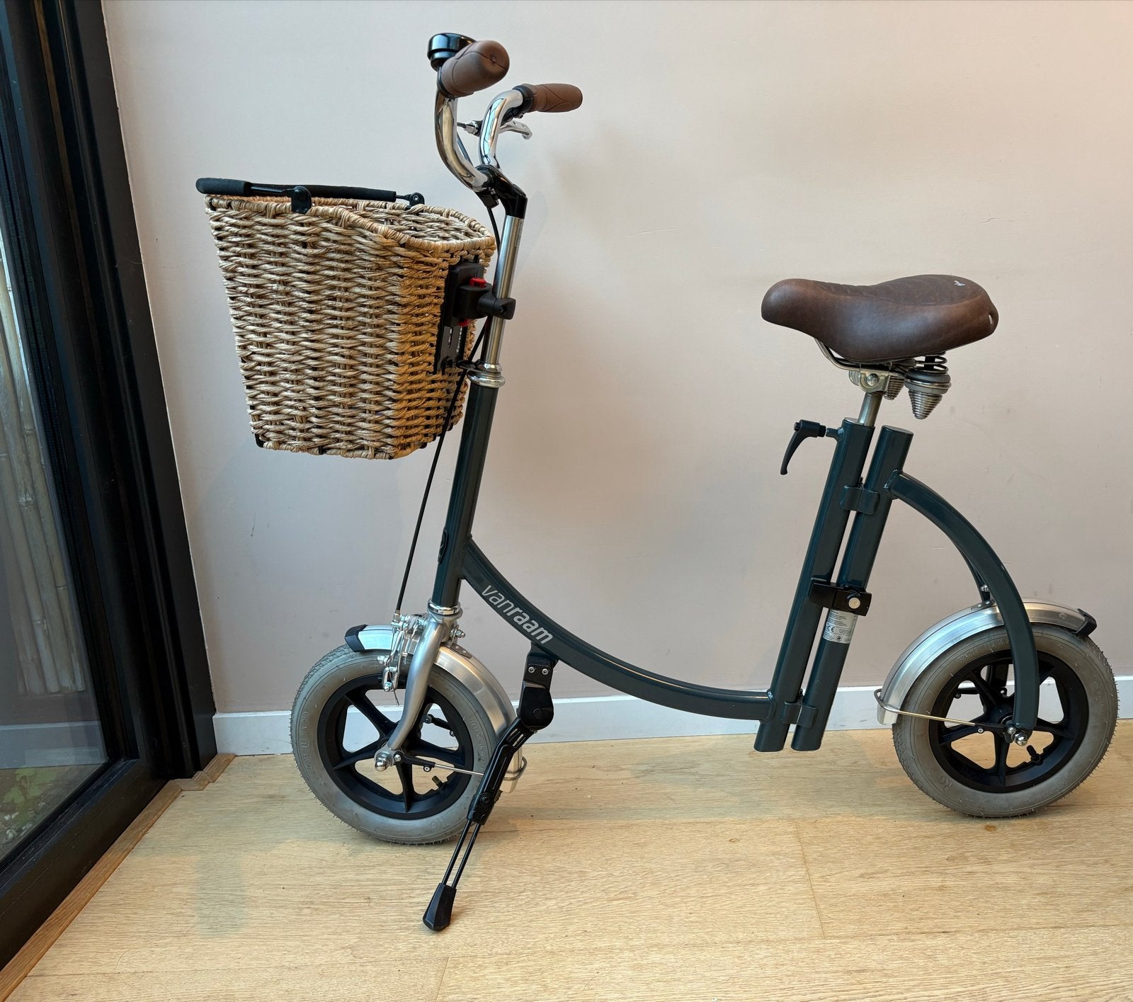 Van Raam loopfiets / loophulp senioren, Ophalen, Opvouwbaar, Zo goed als nieuw