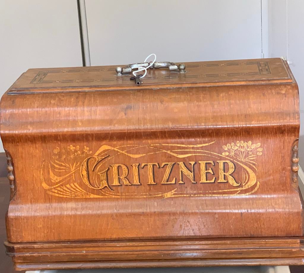 Gritzner Durlach naaimacine, Antiek en Kunst, Ophalen