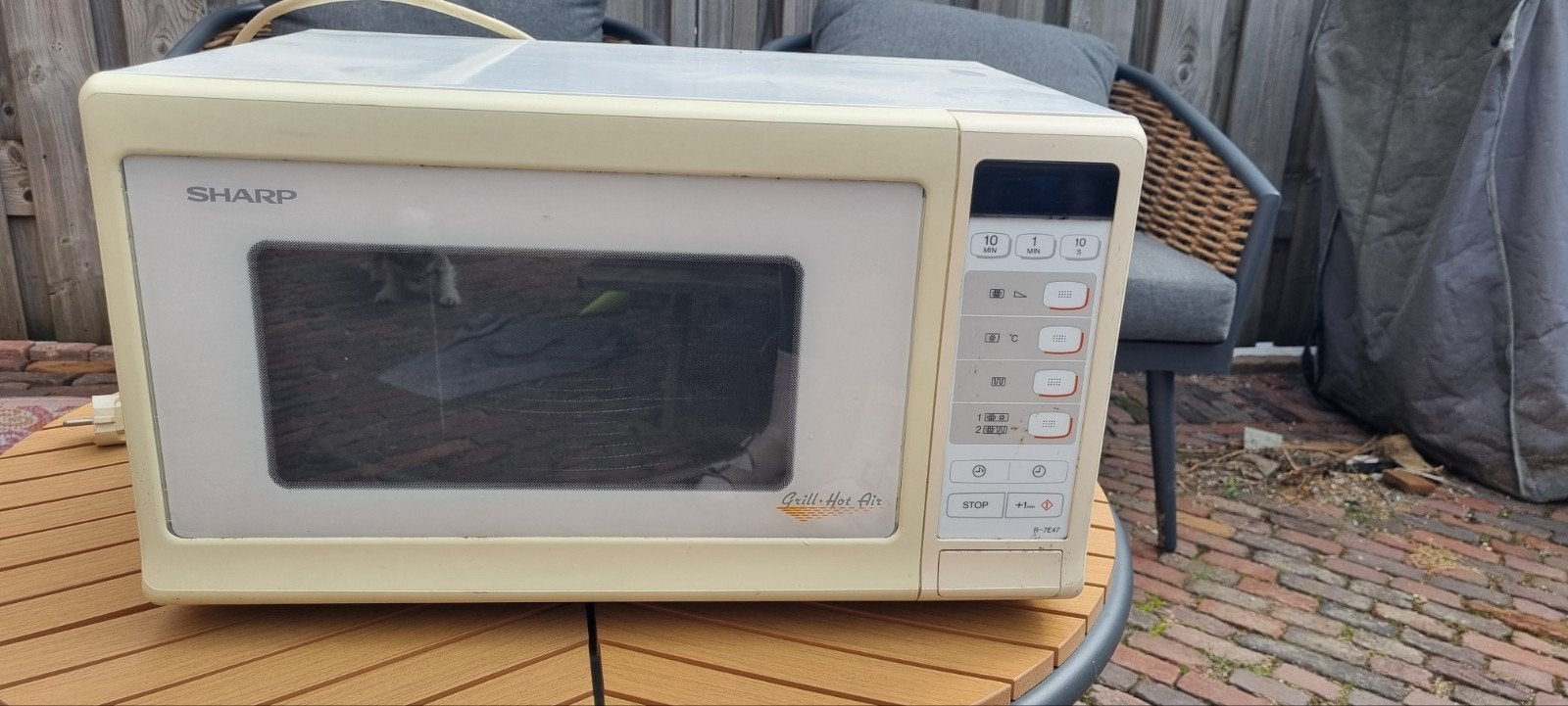 Sharp magnetron met grill functie, Witgoed en Apparatuur, Magnetrons, Ophalen, Gebruikt, Grill, Magnetron