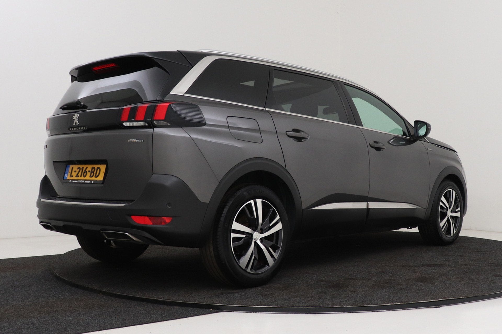 Peugeot 5008 1.2 PureTech GT-Line 7p | Pano | Memory seats |, 1280 kg, Gebruikt, 1199 cc, Automatische klimaatregeling
