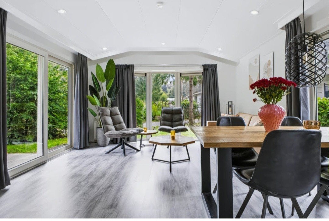 Te Koop zeer nette chalet te Beekbergen europark eigengrond, 45 m², Gelderland, 2 slaapkamers, Chalet