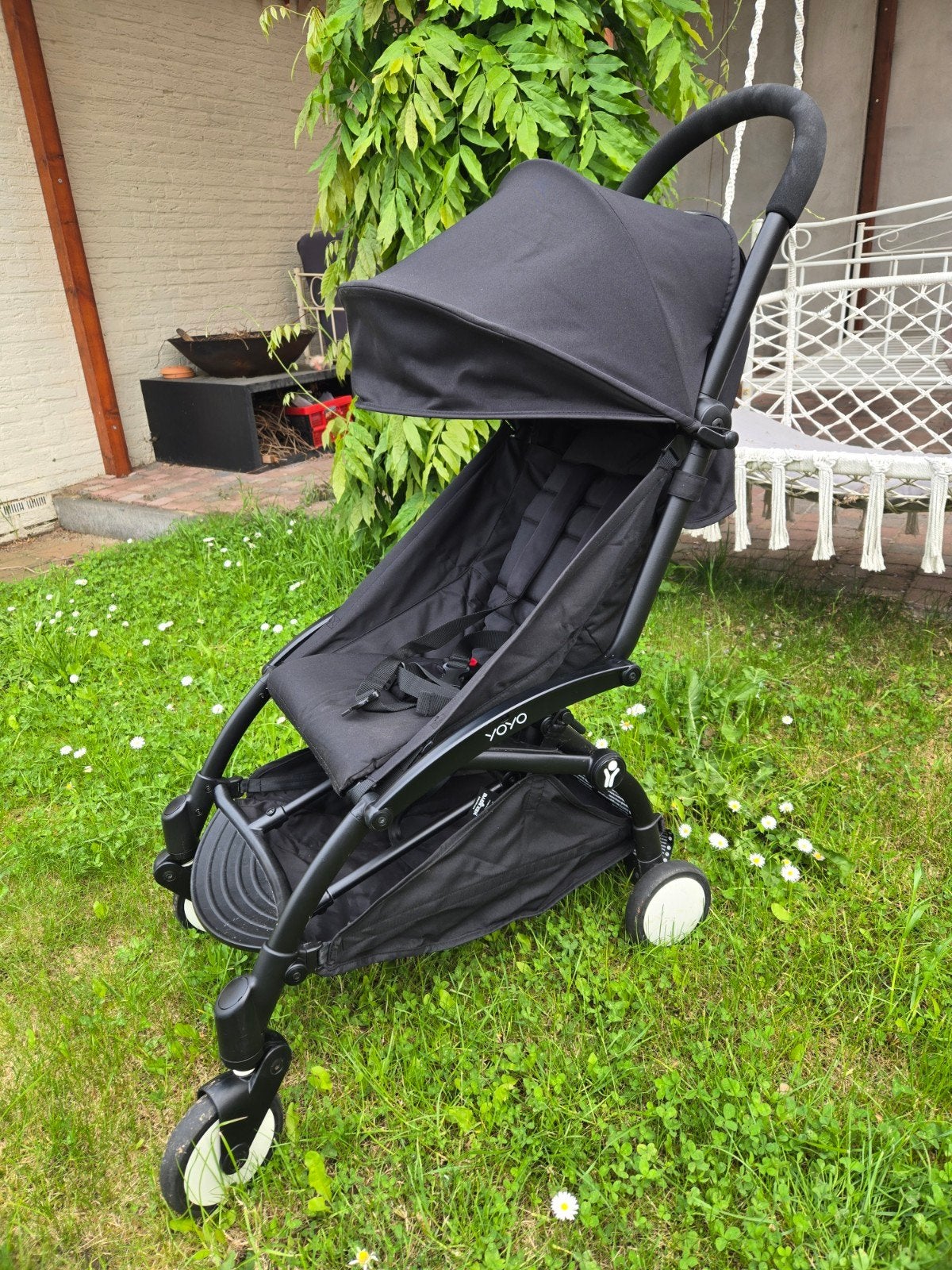 Babyzen YOYO kinderwagen - Zwart, compact en compleet, Kinderen en Baby's, Kinderwagens en Combinaties, Ophalen, Zo goed als nieuw