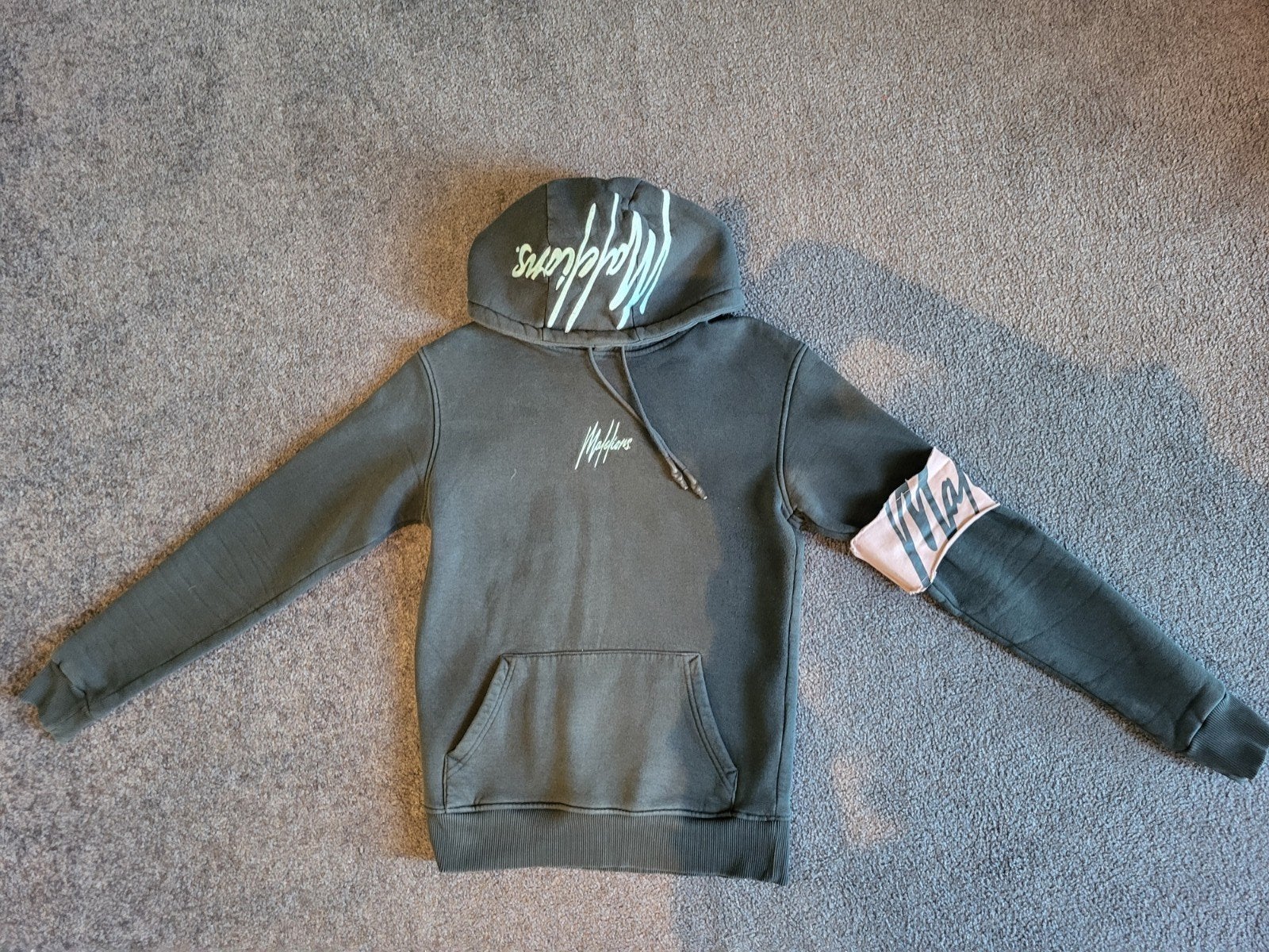 Hoodie Malelions maat XS
Donkergrijs, Ophalen of Verzenden, Zo goed als nieuw, Maat 34 (XS) of kleiner, Grijs