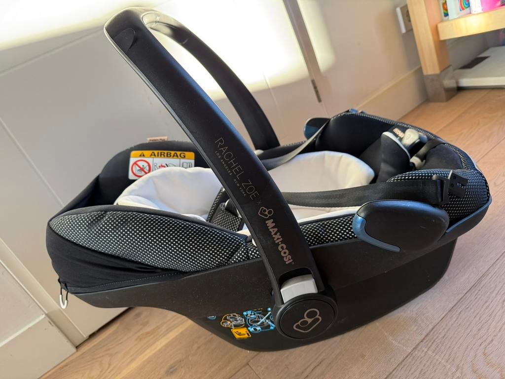 Maxi-Cosi Pebble Plus — Limited Edition - Zo goed als nieuw, Kinderen en Baby's, Autostoeltjes, Ophalen, Autogordel, Zo goed als nieuw