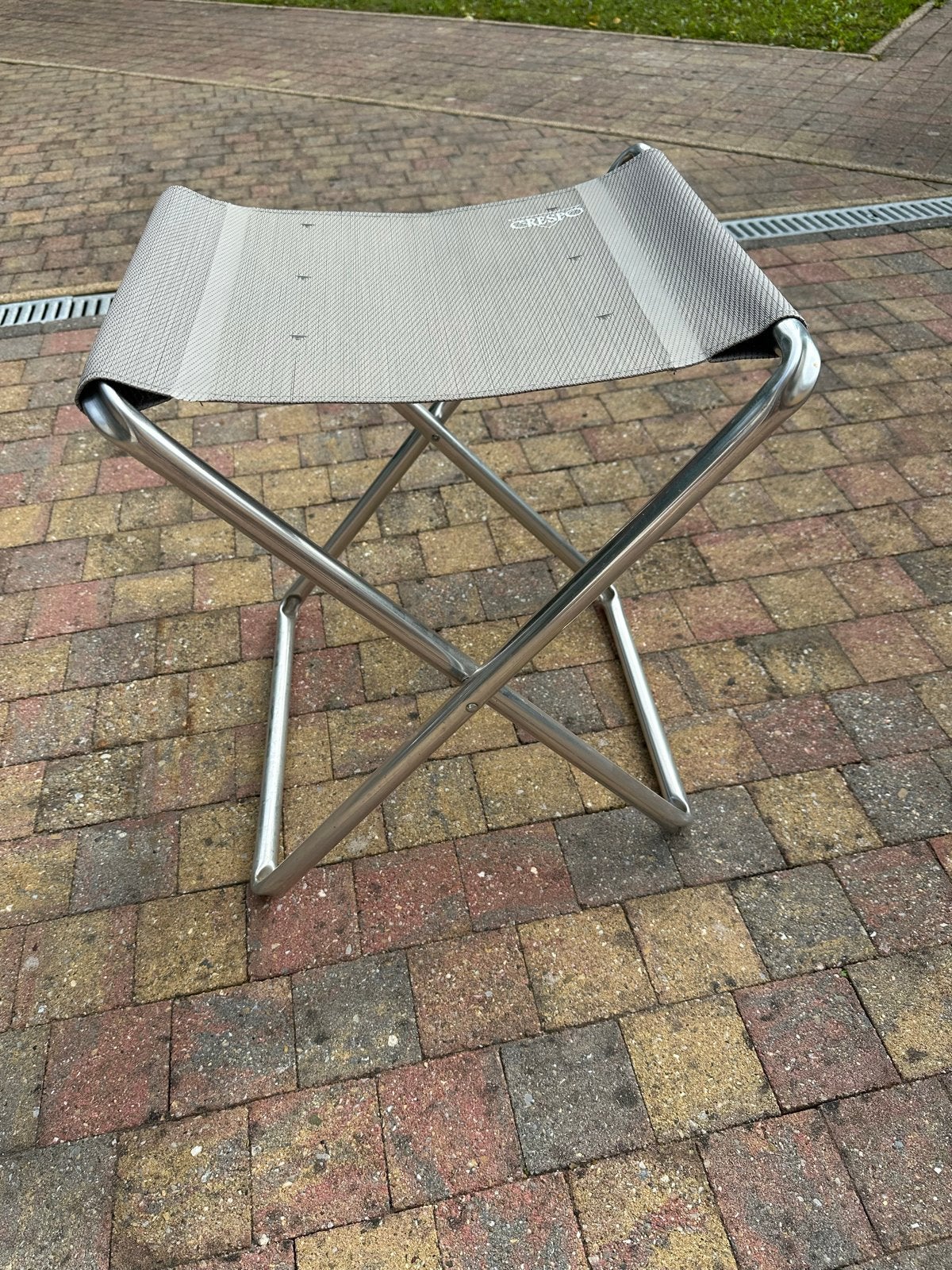 Crespo Voetenbankje Hoog Model Lichtgewicht Grijs, Ophalen of Verzenden, Gebruikt, Campingmeubel-accessoire