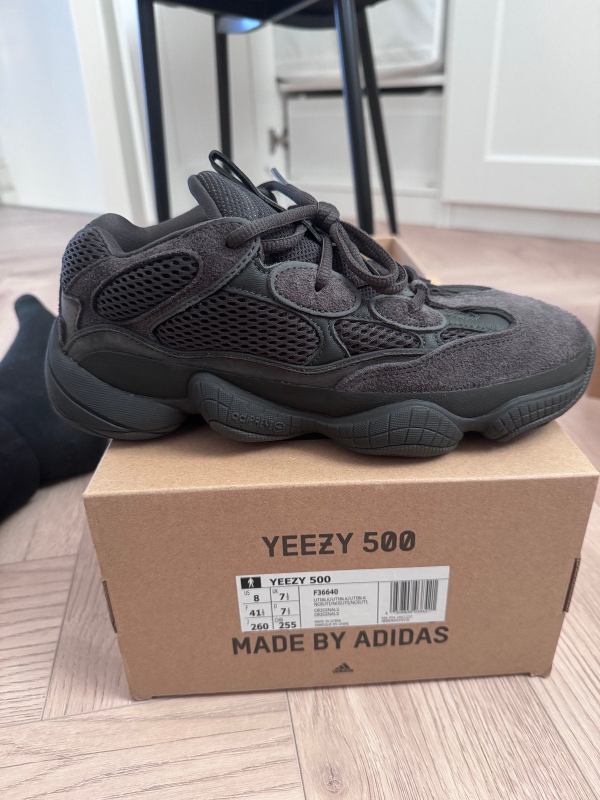 Yeezy 500 - Maat 40 1/3 - Origineel met doos, Ophalen of Verzenden, Zo goed als nieuw, Overige kleuren, Sneakers of Gympen