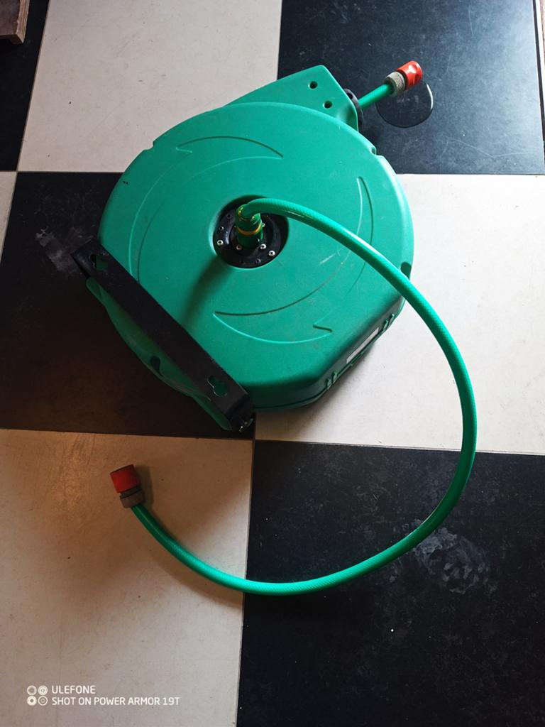 Wand slang haspel 10 m, Ophalen of Verzenden, Gebruikt